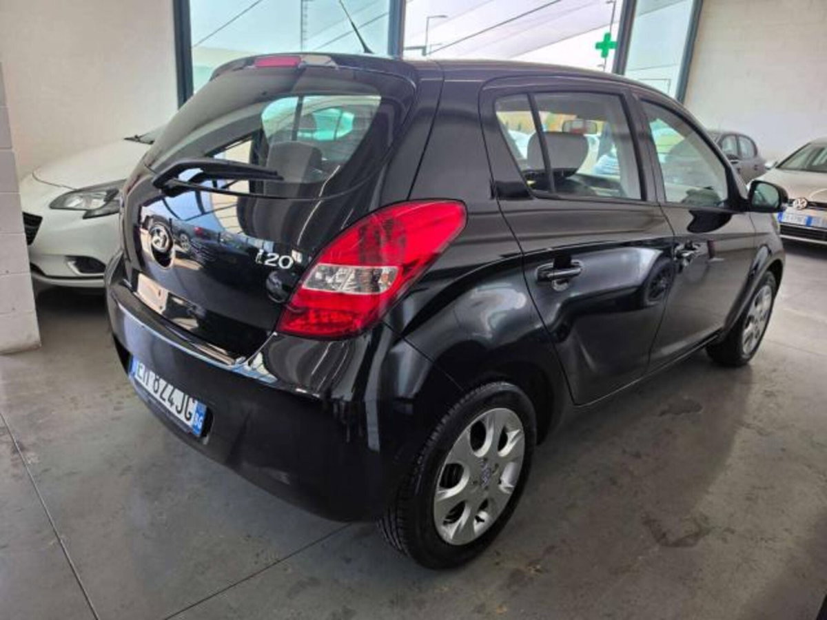 Hyundai i20 1.2 5p. Comfort (6)