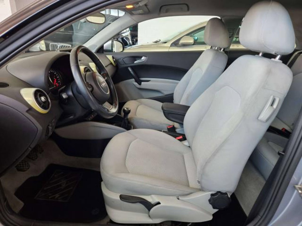 Audi A1 1.2 TFSI S line edition (10)