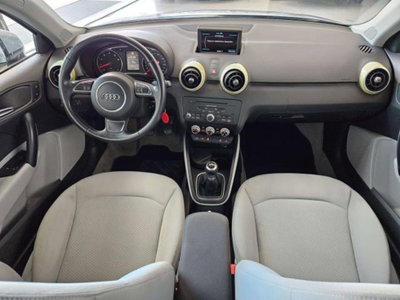Audi A1 1.2 TFSI S line edition (14)