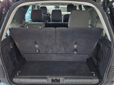 Land Rover Discovery 3.0 TD6 249 CV First Edition (10)