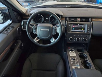 Land Rover Discovery 3.0 TD6 249 CV First Edition (12)