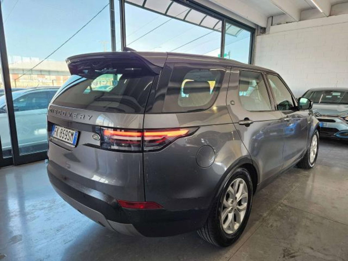 Land Rover Discovery 3.0 TD6 249 CV First Edition (6)