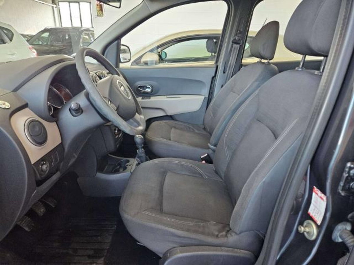 Dacia Lodgy 1.5 dCi 8V 110CV 5 posti Ambiance (7)