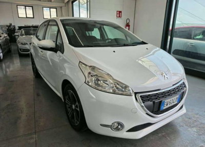 Peugeot 208 VTi 82 CV 5 porte Active usata