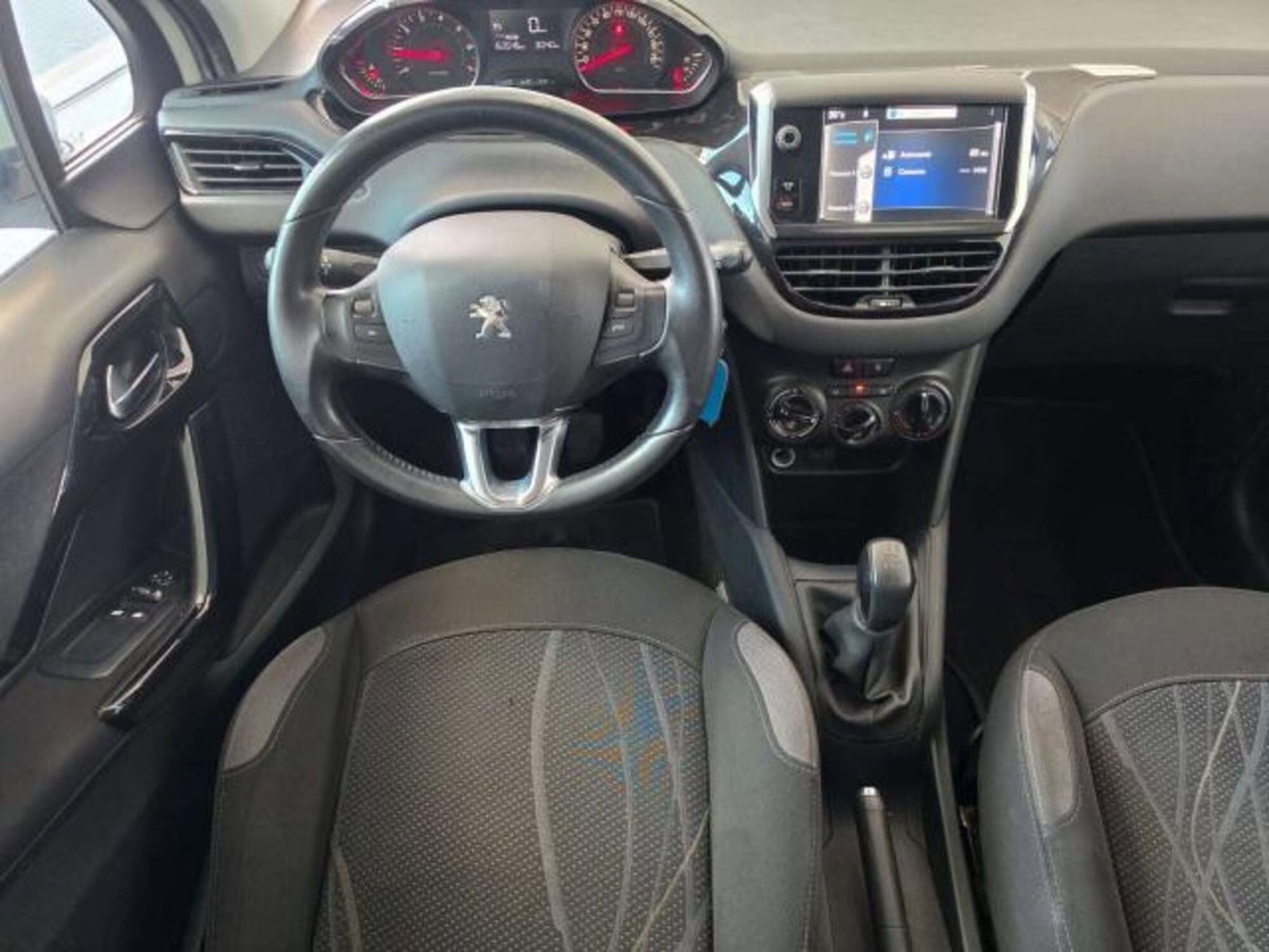 Peugeot 208 VTi 82 CV 5 porte Active (12)