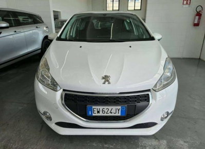 Peugeot 208 VTi 82 CV 5 porte Active (2)