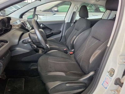 Peugeot 208 VTi 82 CV 5 porte Active (7)