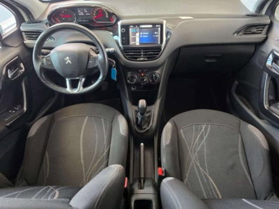 Peugeot 208 VTi 82 CV 5 porte Active (8)