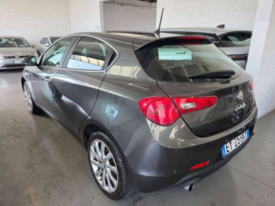 Alfa Romeo Giulietta 1.4 Turbo Progression Gpl 120cv E6 (4)