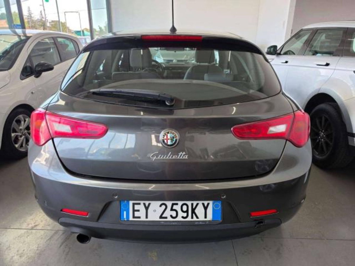 Alfa Romeo Giulietta 1.4 Turbo Progression Gpl 120cv E6 (6)