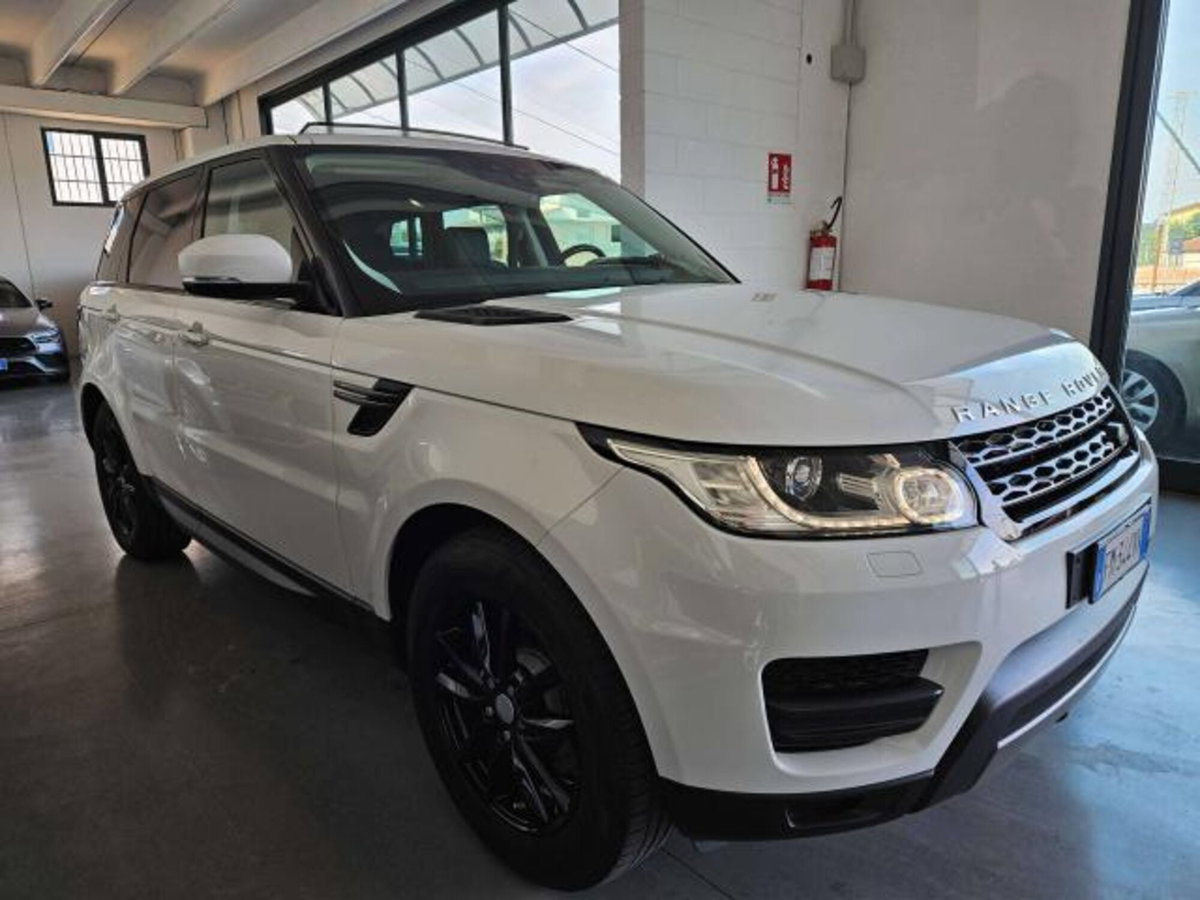 Land Rover Range Rover Sport 3.0 TDV6 HSE