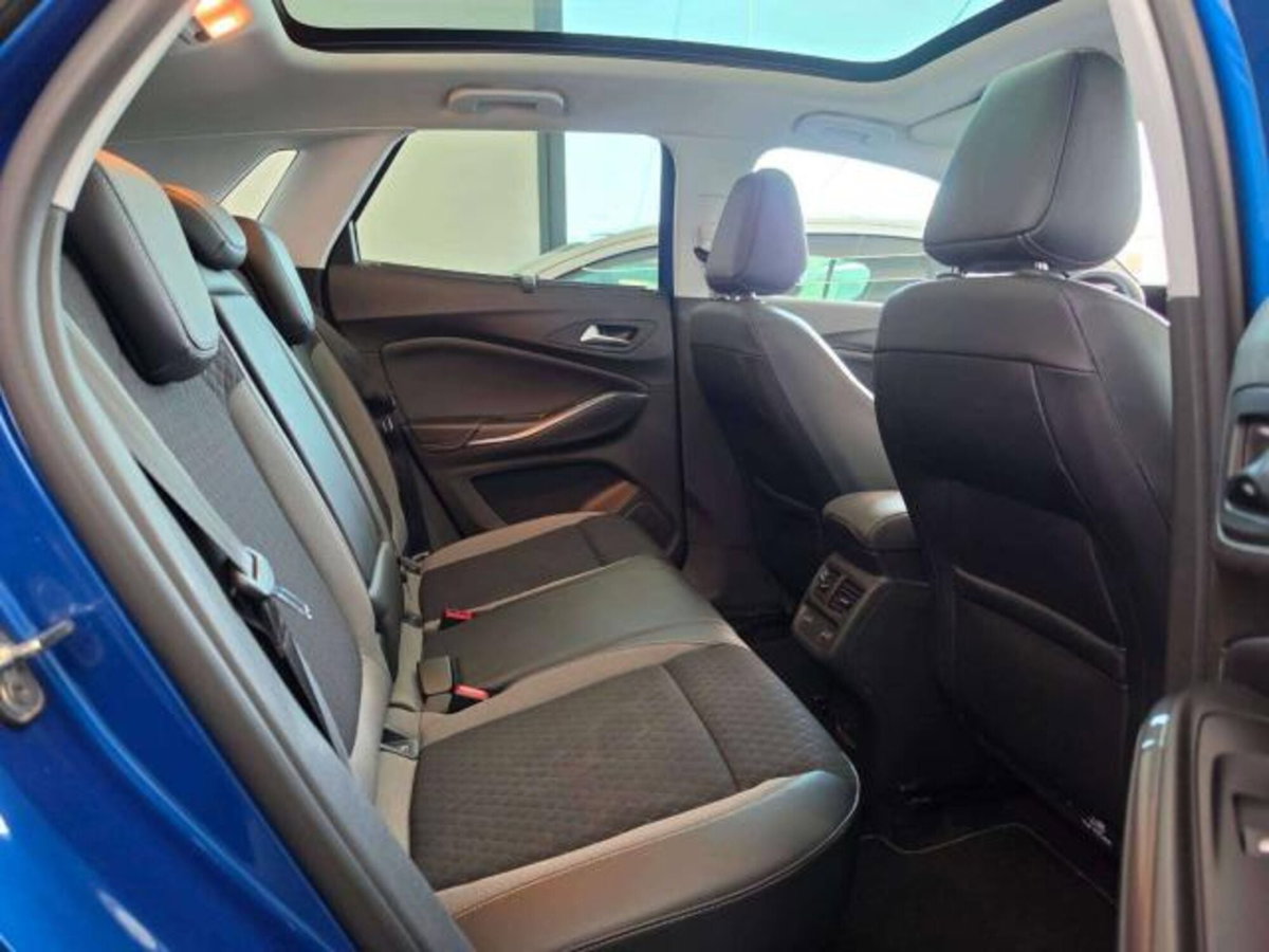 Opel Grandland X 1.2 Turbo 12V 130 CV Start&Stop aut. Ultimate (8)