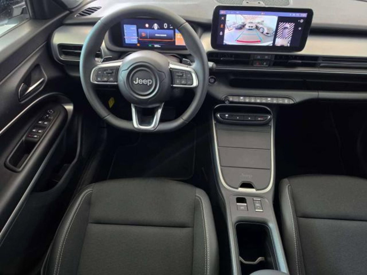 Jeep Avenger 1.2 turbo e-hybrid mhev Altitude fwd 110cv edct6 (12)