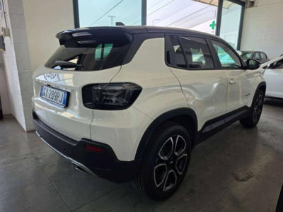 Jeep Avenger 1.2 turbo e-hybrid mhev Altitude fwd 110cv edct6 (4)