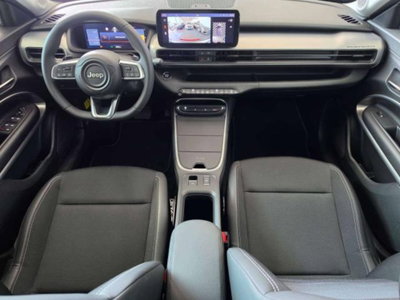 Jeep Avenger 1.2 turbo e-hybrid mhev Altitude fwd 110cv edct6 (8)
