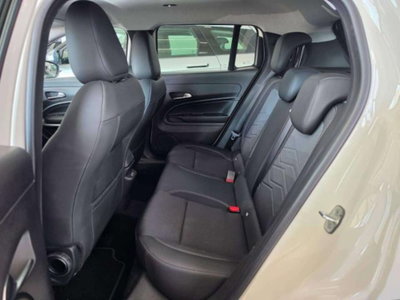 Jeep Avenger 1.2 turbo e-hybrid mhev Altitude fwd 110cv edct6 (9)