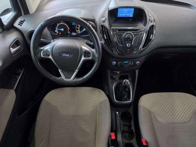 Ford Tourneo Courier 1.6 TDCI 95 CV Titanium (12)