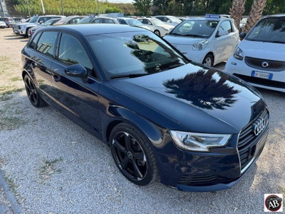 Audi A3 Sportback 35 TFSI COD S tronic Admired (4)
