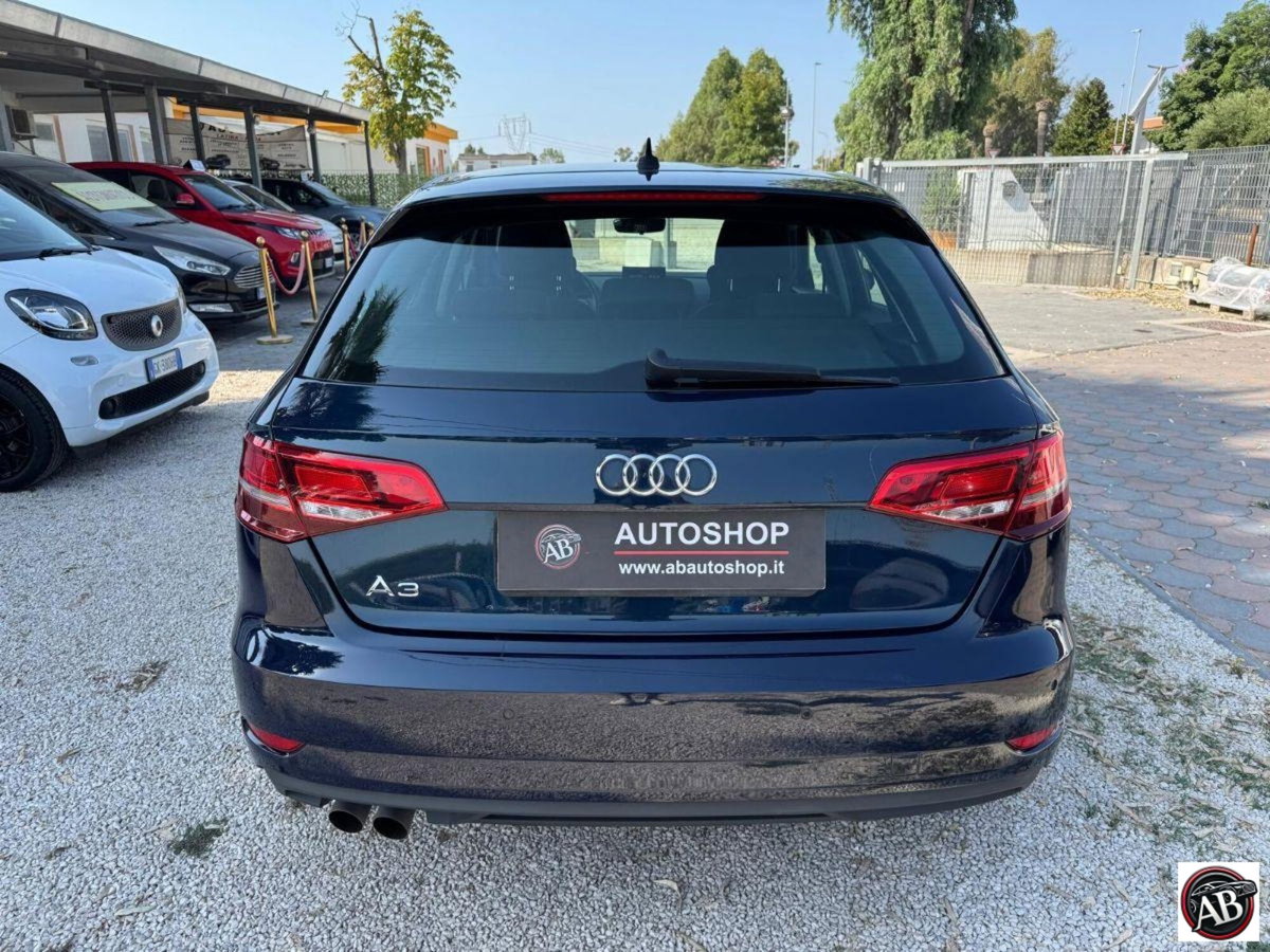 Audi A3 Sportback 35 TFSI COD S tronic Admired (8)