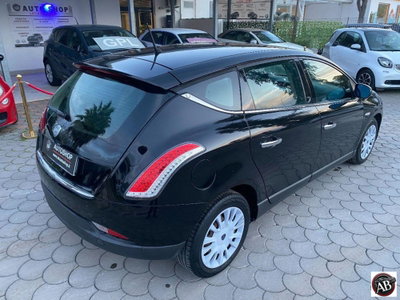 Lancia Delta 1.6 MJT DPF Platino (6)