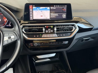 BMW X3 xdrive20d mhev 48V auto (10)
