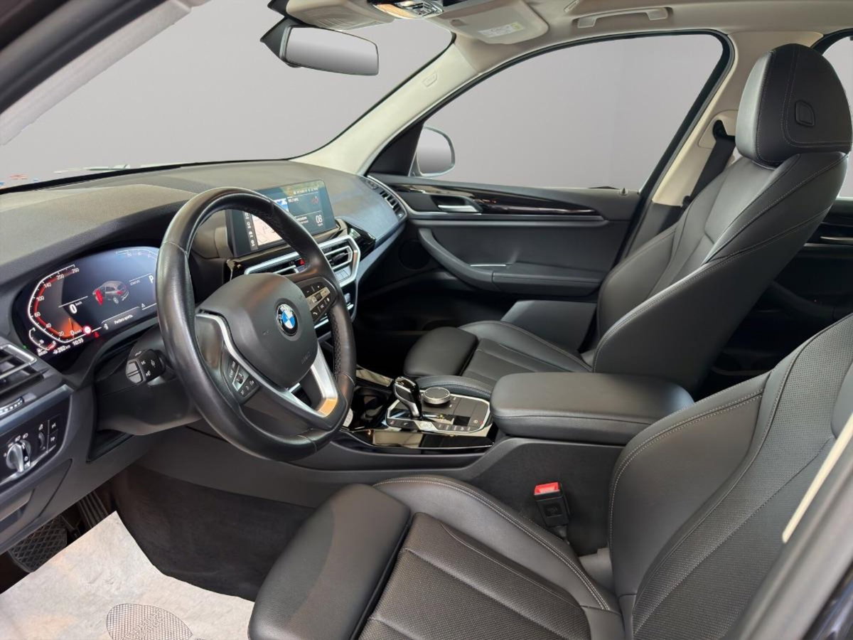 BMW X3 xdrive20d mhev 48V auto (15)