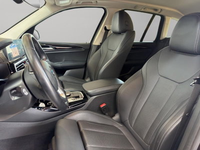 BMW X3 xdrive20d mhev 48V auto (18)