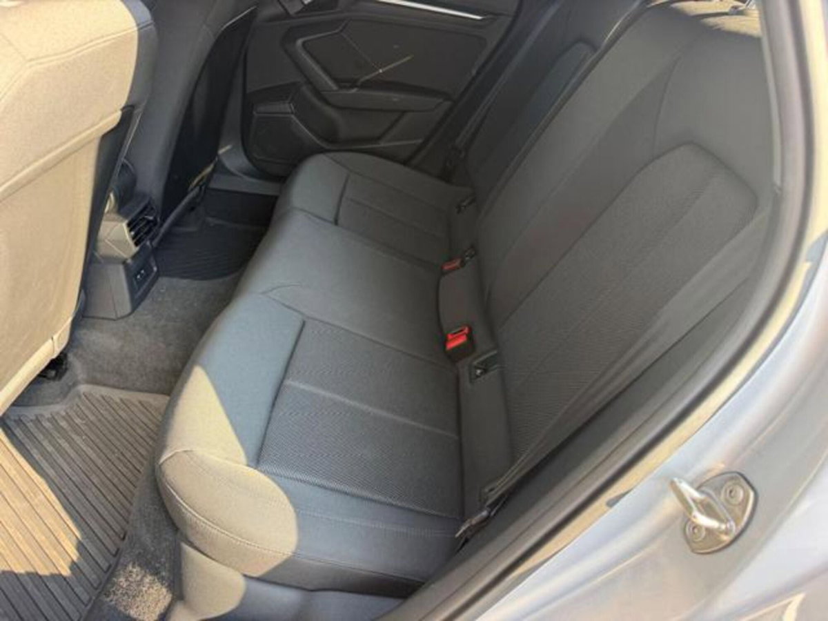 Audi A3 Sportback 30 TDI S tronic Business Advanced (14)