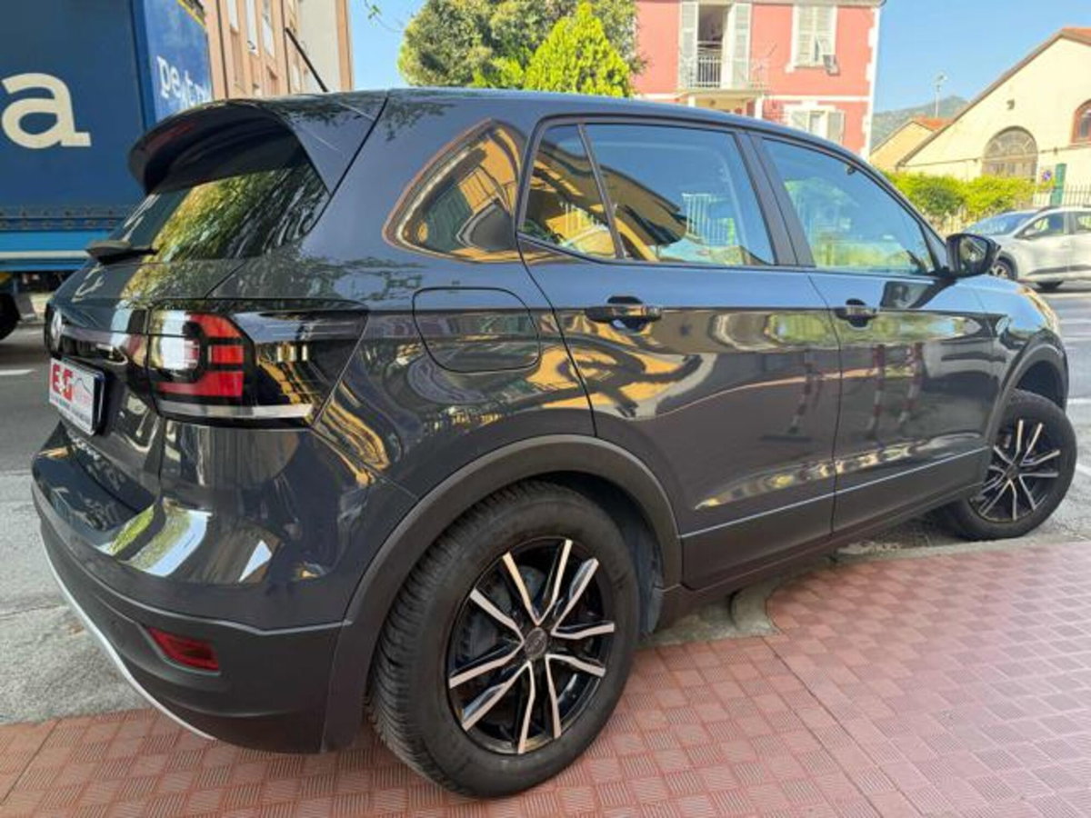 Volkswagen T-Cross 1.0 TSI Urban BMT (6)