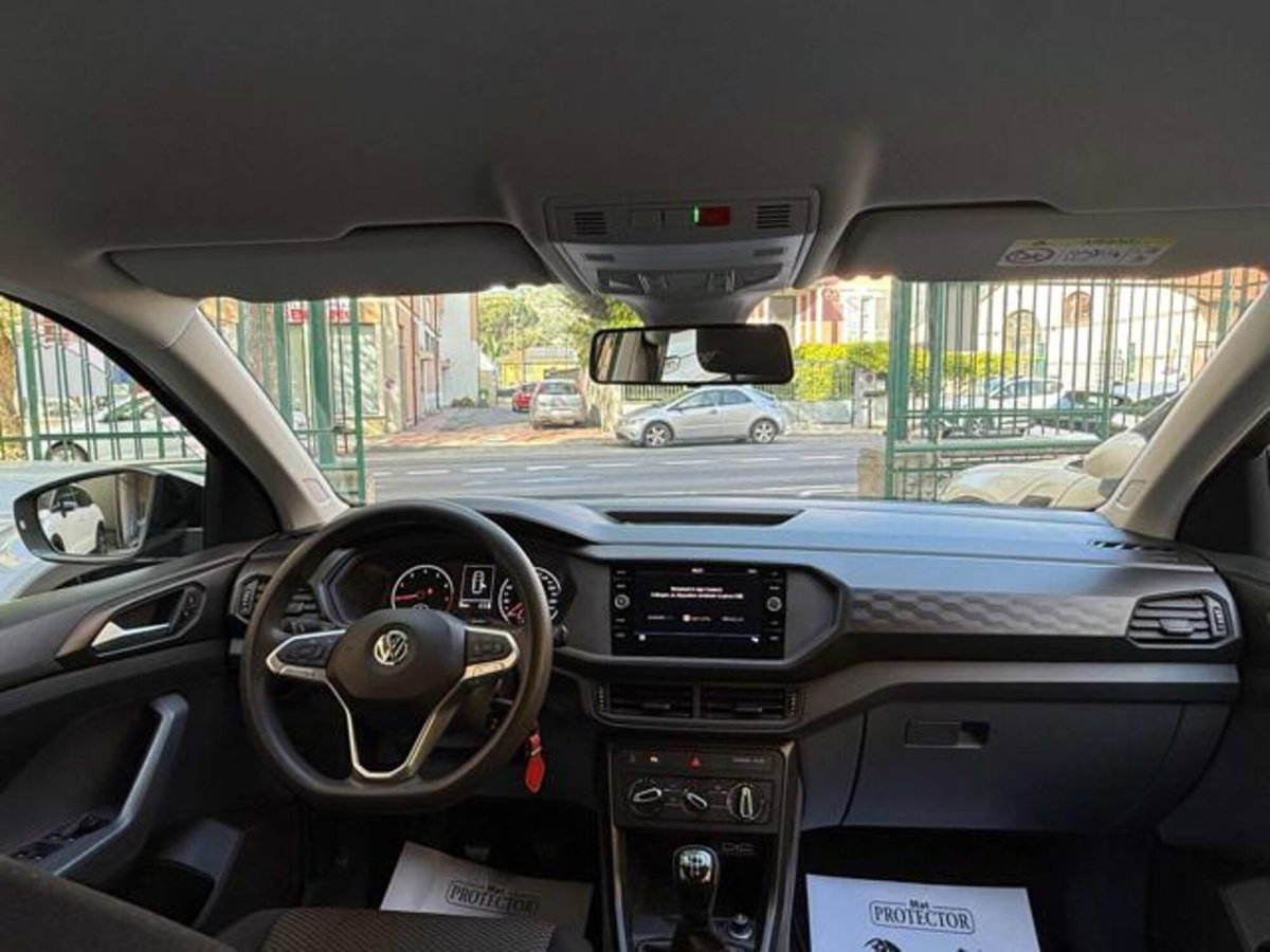 Volkswagen T-Cross 1.0 TSI Urban BMT (8)