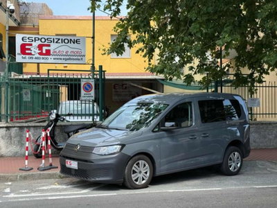 Volkswagen Caddy 1.5 TSI 114 CV DSG Space usata