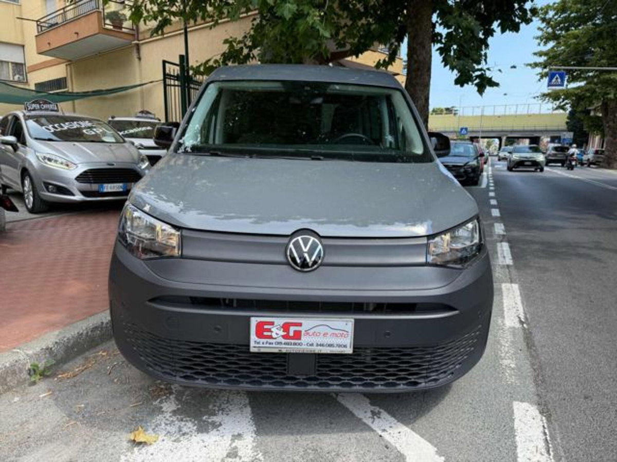 Volkswagen Caddy 1.5 TSI 114 CV DSG Space (2)