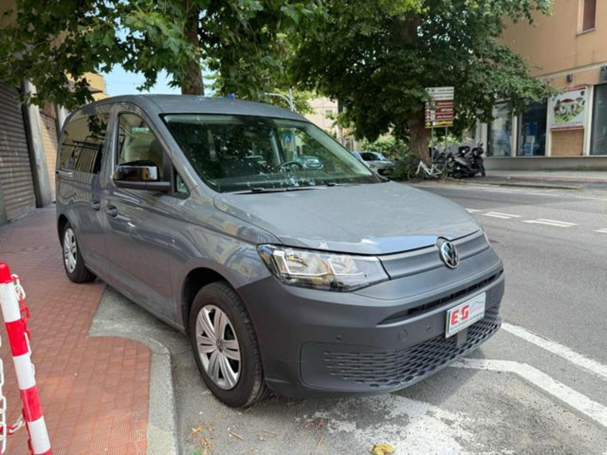 Volkswagen Caddy 1.5 TSI 114 CV DSG Space (3)