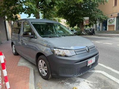 Volkswagen Caddy 1.5 TSI 114 CV DSG Space (3)