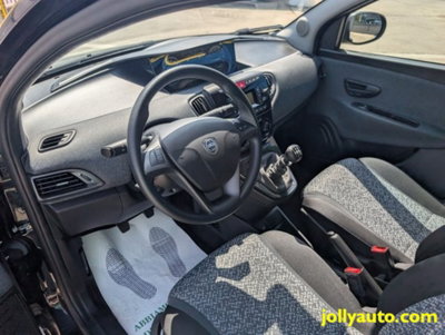 Lancia Ypsilon 1.0 FireFly 5 porte S&S Hybrid Ecochic A. Ferretti (20)