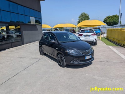 Lancia Ypsilon 1.0 FireFly 5 porte S&S Hybrid Ecochic A. Ferretti (3)