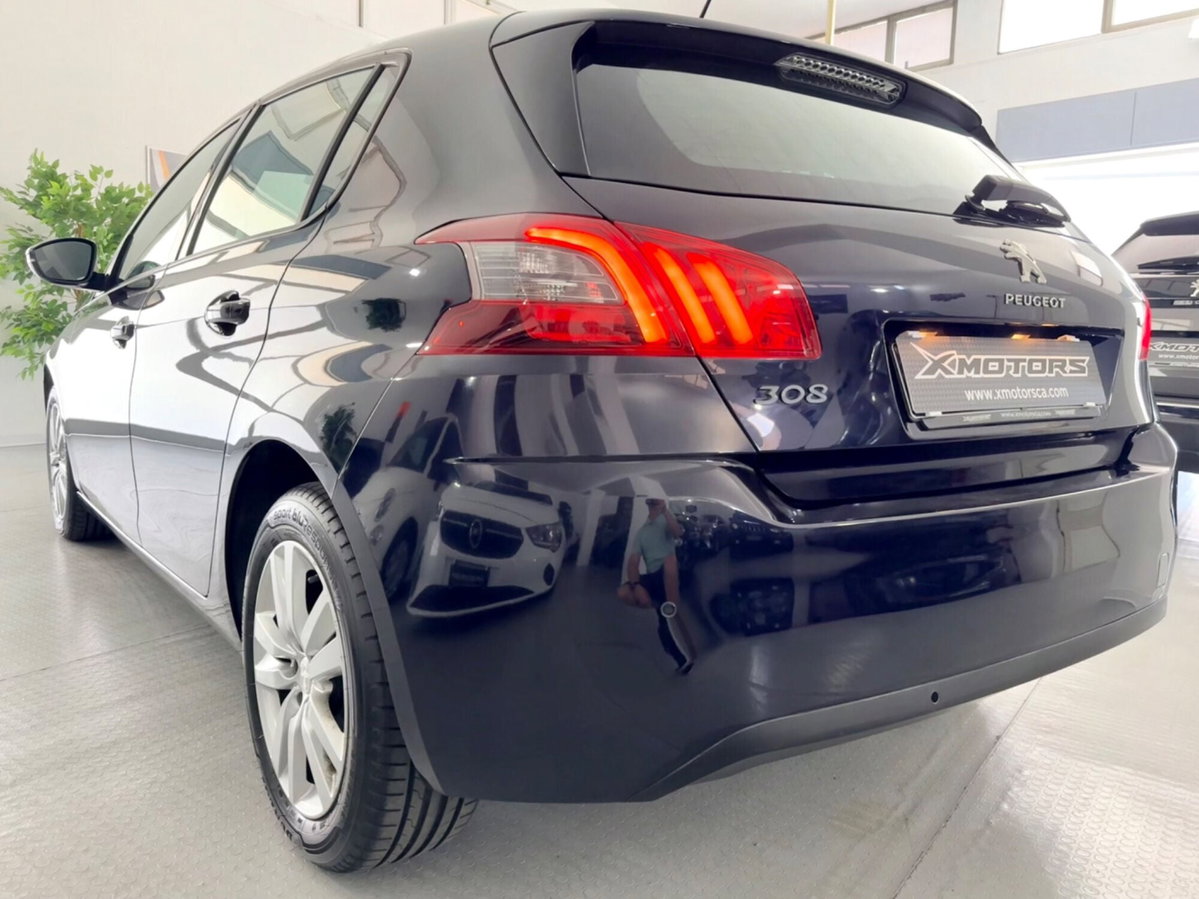 Peugeot 308 BlueHDi 130 S&S Active (11)