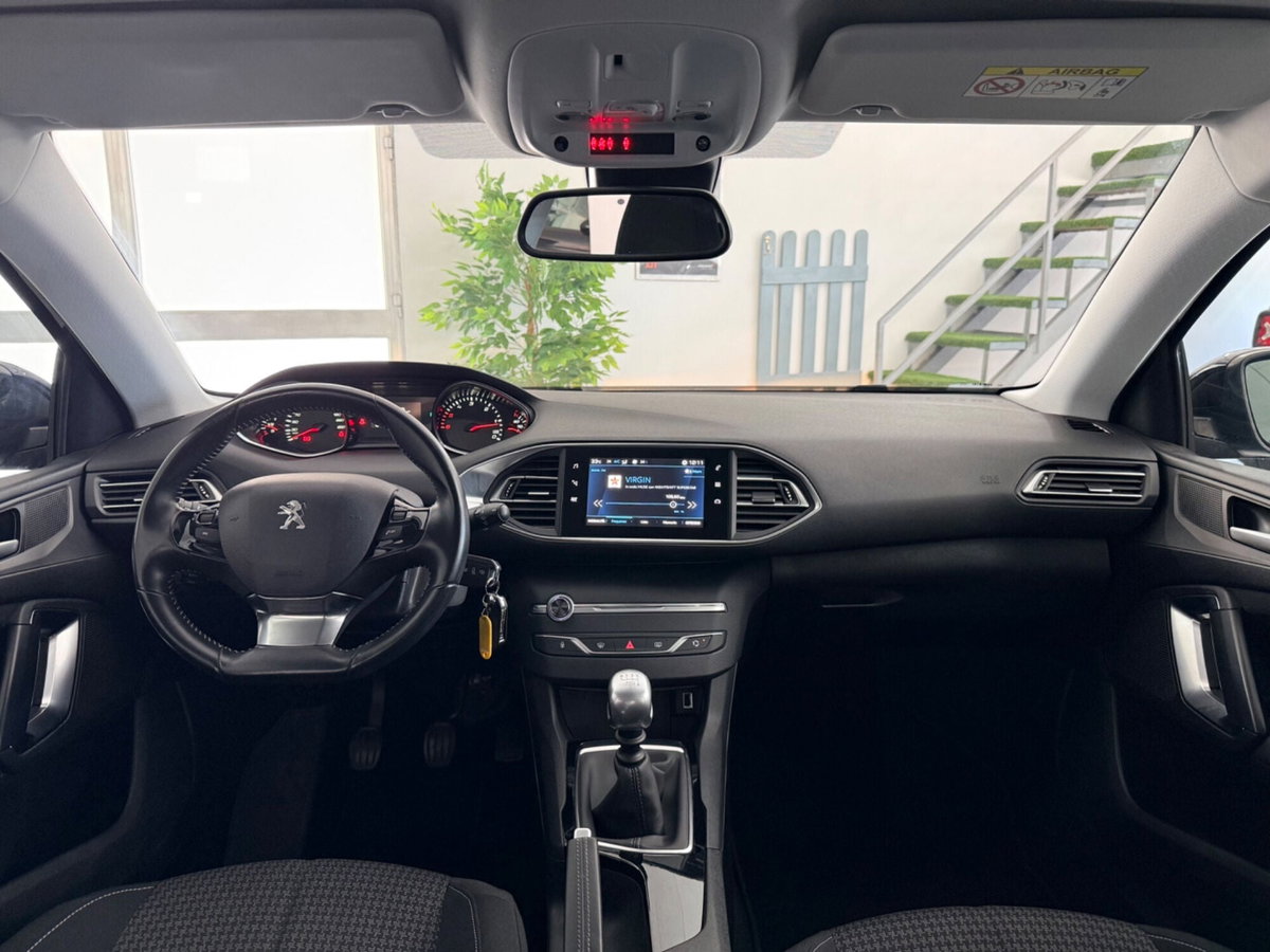Peugeot 308 BlueHDi 130 S&S Active (18)