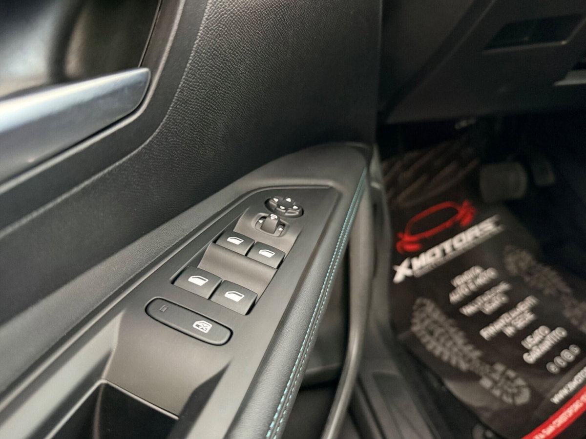 Peugeot 3008 BlueHDi 130 S&S EAT8 Allure Pack (17)