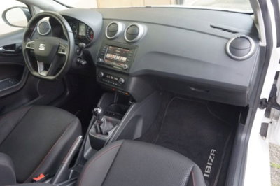 SEAT Ibiza SC 1.4 TDI 105 CV CR S/S 3p. FR (18)