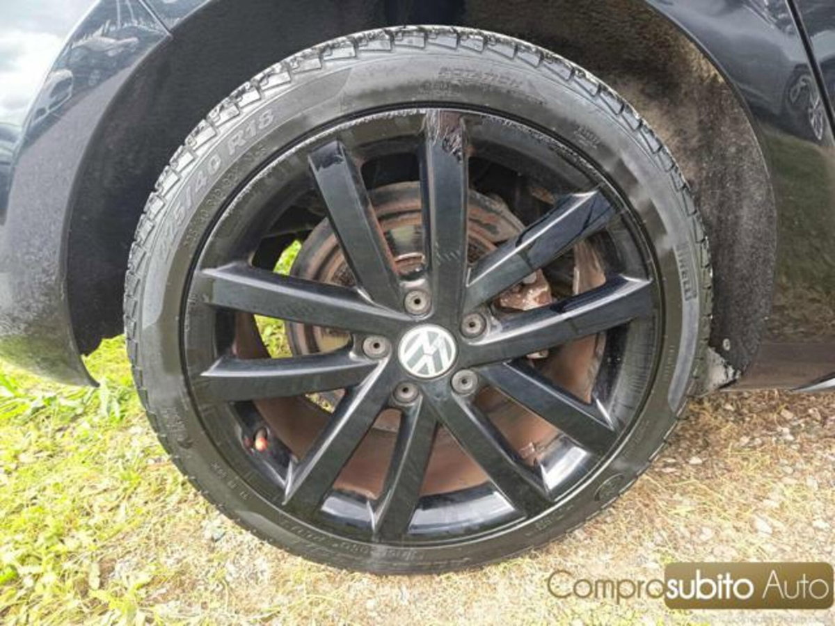 Volkswagen Golf 2.0 TDI 170CV DPF 5p. GTD (19)