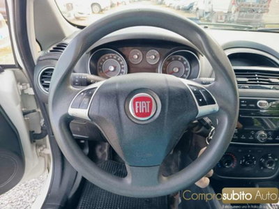 Fiat Punto 1.2 8V 5 porte Lounge (10)
