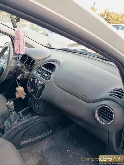Fiat Punto 1.2 8V 5 porte Lounge (13)