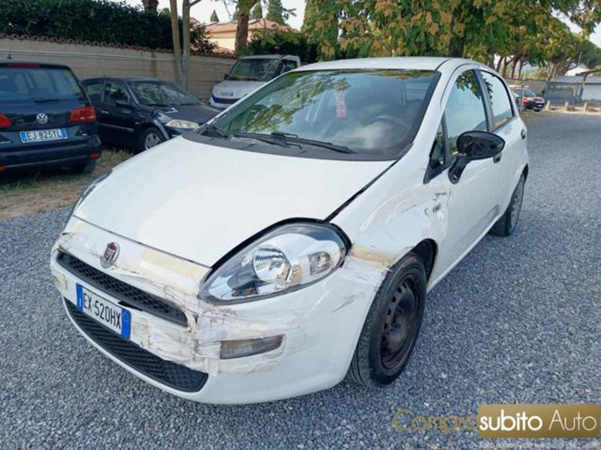 Fiat Punto 1.2 8V 5 porte Lounge (3)