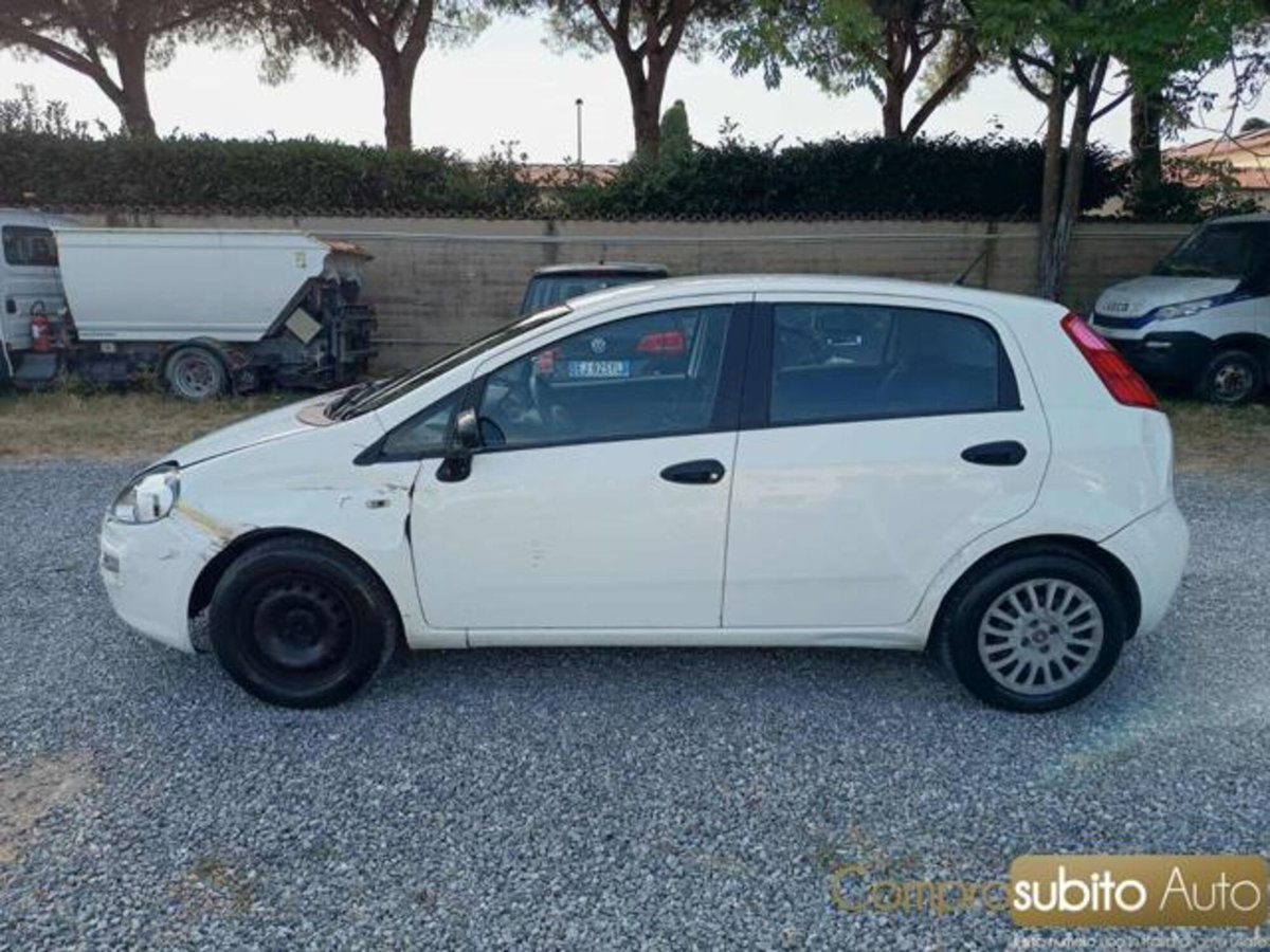 Fiat Punto 1.2 8V 5 porte Lounge (7)