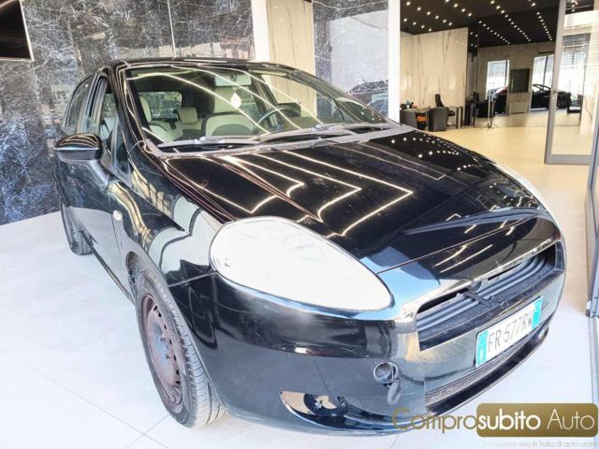 Fiat Grande Punto 1.3 MJT 75 CV 5 porte Dynamic (4)