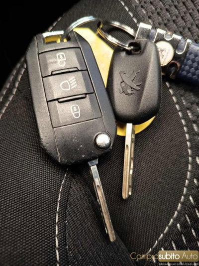 Peugeot 208 HDi 68 CV 5 porte Access (15)