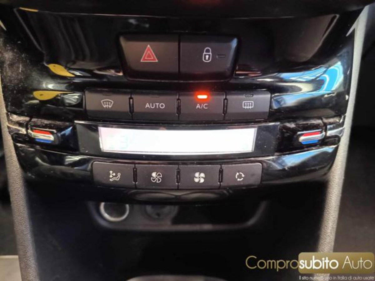 Peugeot 208 HDi 68 CV 5 porte Access (18)