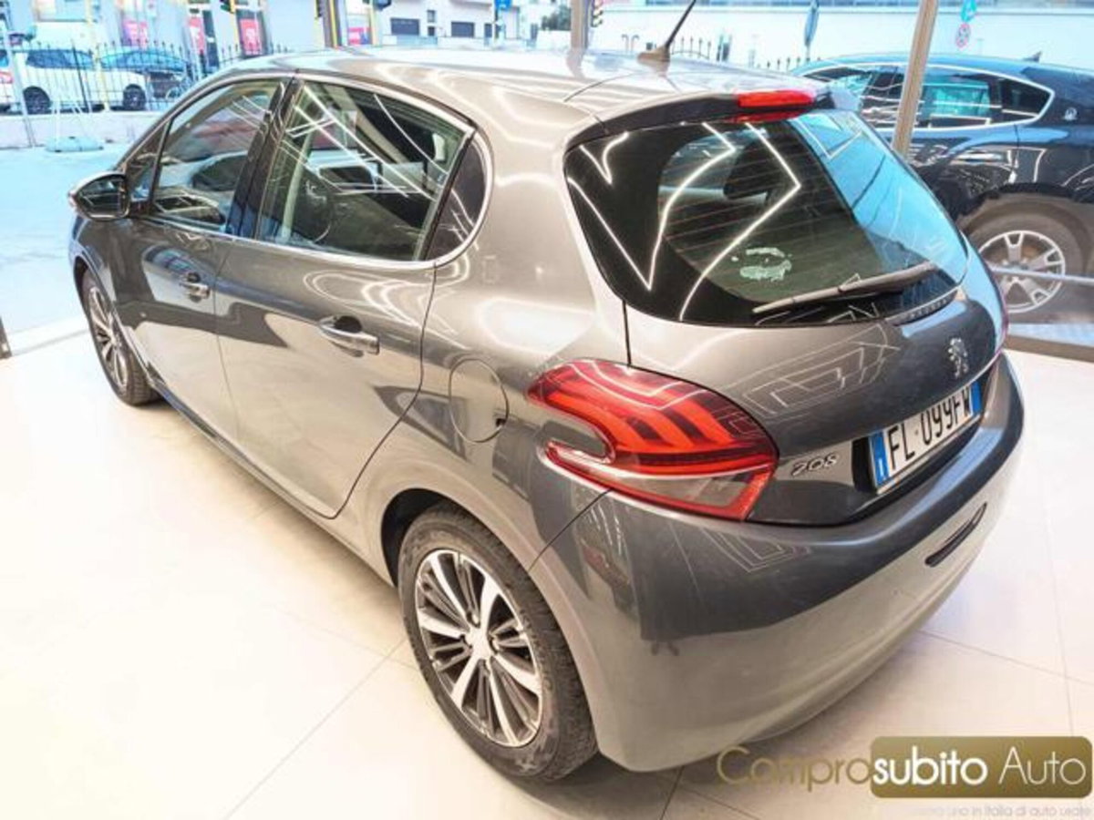 Peugeot 208 HDi 68 CV 5 porte Access (8)