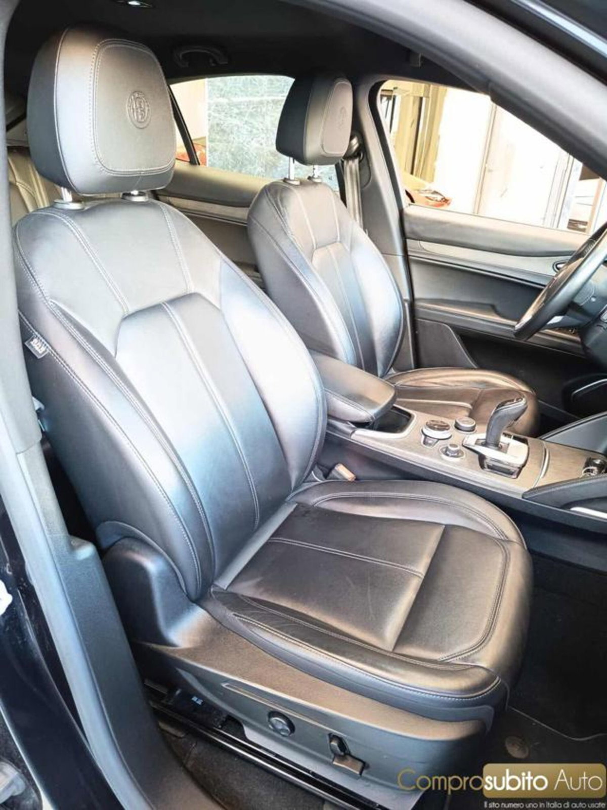 Alfa Romeo Stelvio Stelvio 2.2 Turbodiesel 210 CV AT8 Q4 Veloce (12)